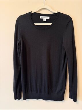 Amazon Essentials Women's Black Crewneck Lightweight Sweater